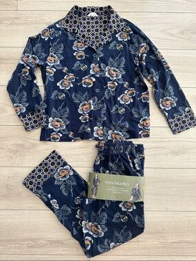 New Vera Bradley Women’s Navy Floral Two-Piece Pajama Set Size Small 100% Cotton